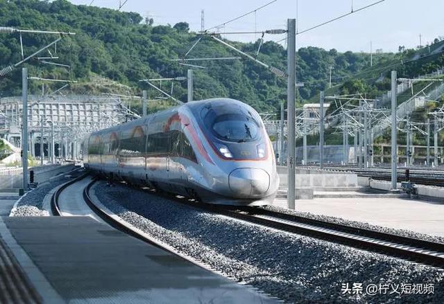 万万没想到，高铁逐渐变味了，背后的原因令人难以接受