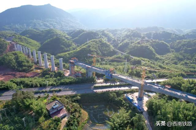 成达万高铁、渝厦高铁、隆黄铁路进度刷新