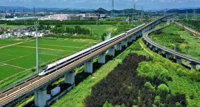 坐过那么多次“复兴号”，你真的了解它吗？ | 科普央企那些事儿