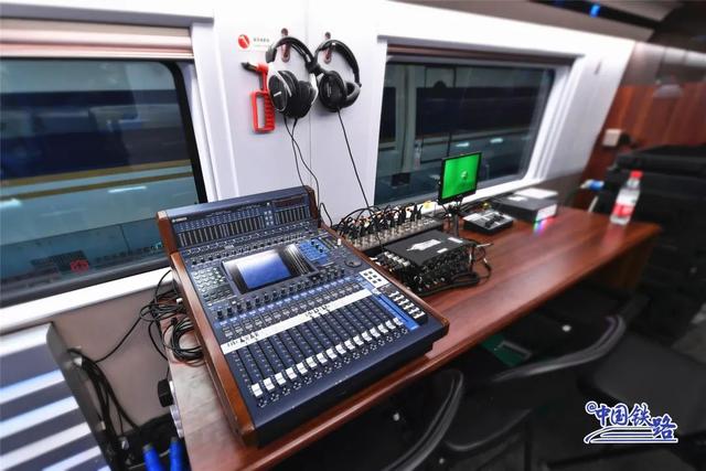 新型复兴号上线！到底长啥样？