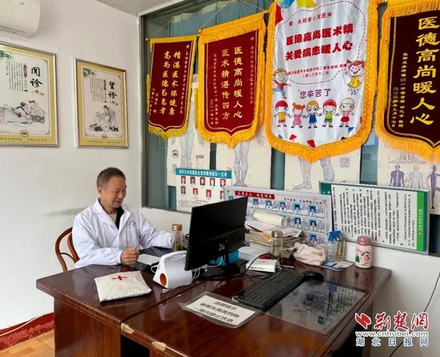 K1258次列车上，李小龙出手了！