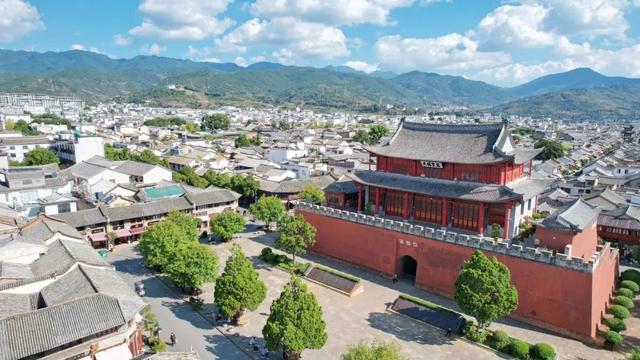 这趟动车，直达金庸笔下的“南诏国”！