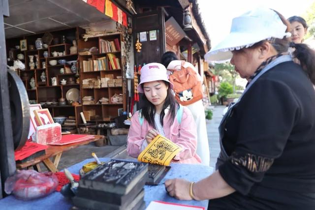 这趟动车，直达金庸笔下的“南诏国”！