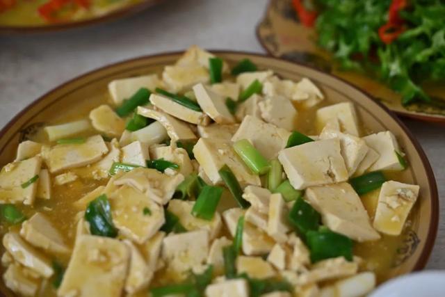 这趟动车，直达金庸笔下的“南诏国”！