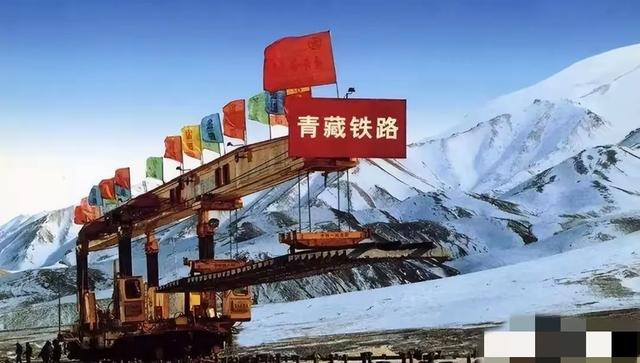 青藏铁路建成至今已18年，为啥不换国产车头，还在用美国车头？