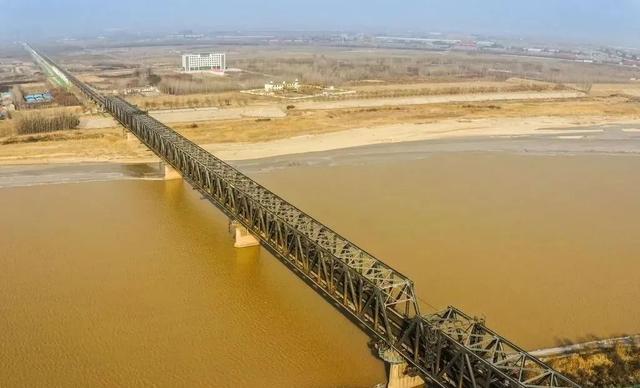 高铁里程全国第一，为什么是山东？