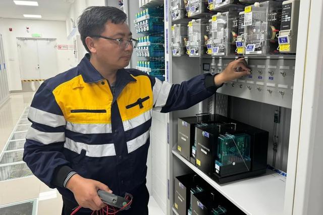 这条高铁即将开通！他们正在努力！