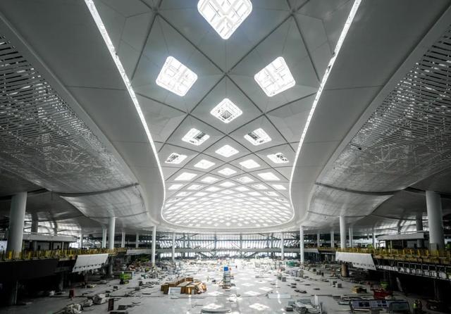 42分钟，上海虹桥到湖州！沪苏湖高铁试运行，一起全程体验