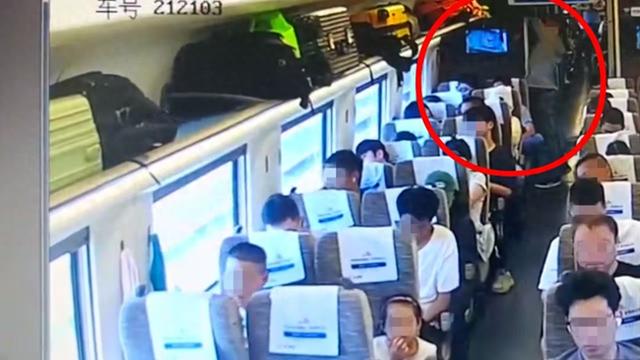一趟列车发生两起“抽芯”盗窃案，兄弟俩合伙作案被刑拘