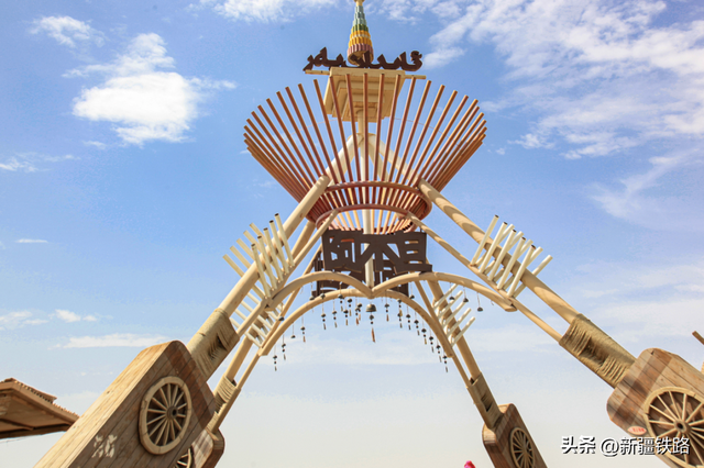 “复兴号”直达！我在大美新疆等你来