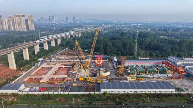 时速350公里！成渝中线高铁建设新进展