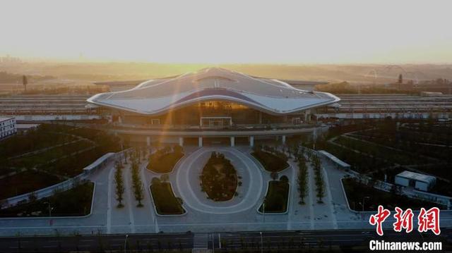 2小时内到武汉 荆门将迎来“高铁时代”