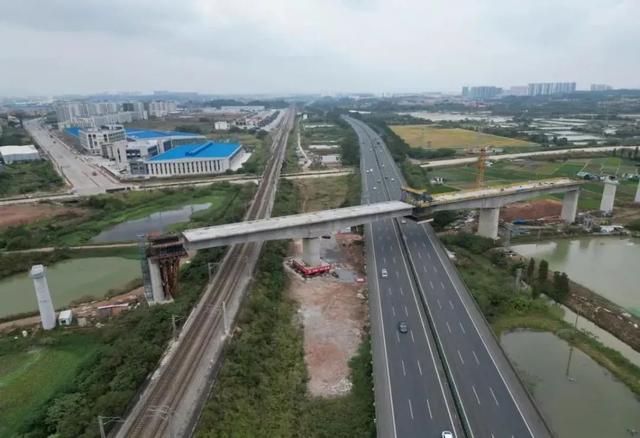 成功转体！广东史上最长高铁，迎新进展