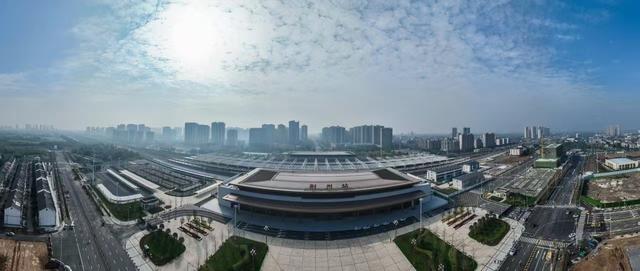 开通倒计时！乘务组、新站房亮相！