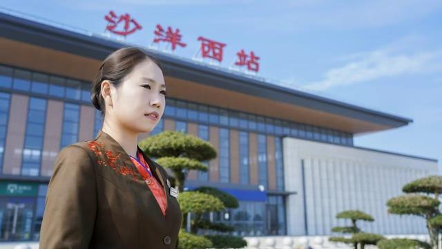开通倒计时！乘务组、新站房亮相！