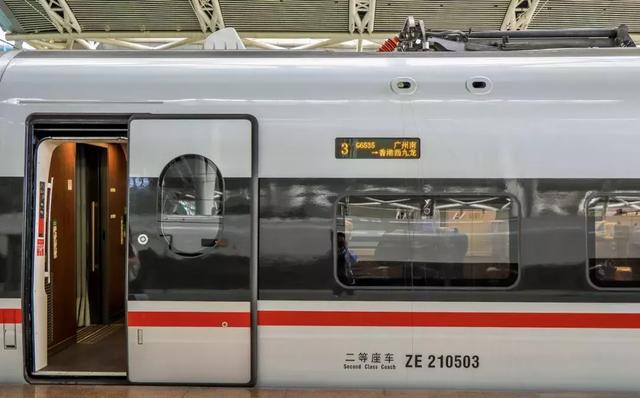 高铁和动车究竟有何不同？坐了这么久，该分清楚了