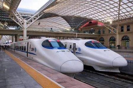 高铁和动车究竟有什么区别？两者概念完全不同，别再傻傻分不清了