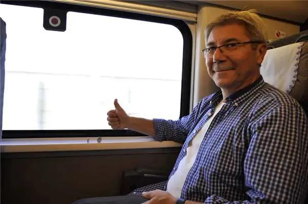 高铁和动车究竟有什么区别？两者概念完全不同，别再傻傻分不清了