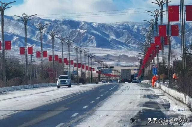 老战土青藏铁路探访行一一原子城专用铁路 美篇制作/李闯民