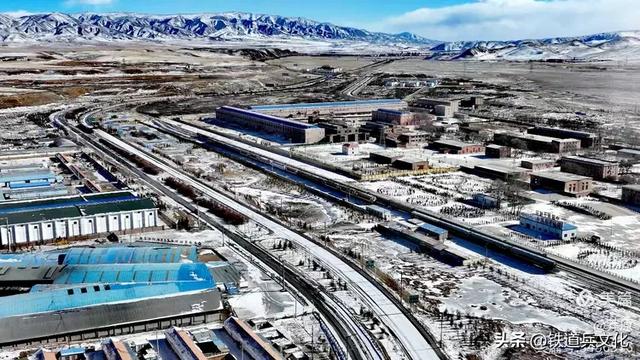 老战土青藏铁路探访行一一原子城专用铁路 美篇制作/李闯民