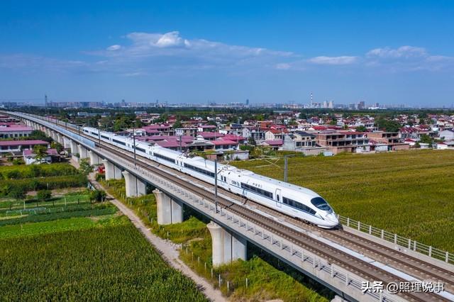 投资670亿美元！越南准备建南北高铁，有可能邀请我国参与？