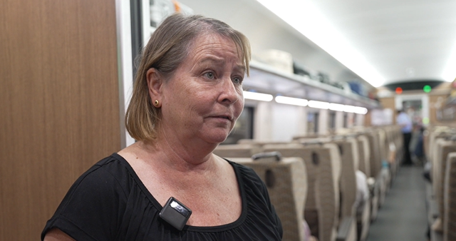 跨越山水 连接未来丨中外乘客为何点赞中老铁路？