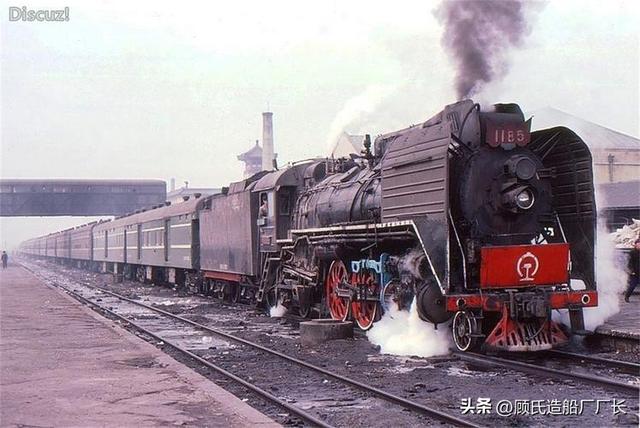 完了完了！刹不住车了！1980年齐北线富裕站列车追尾冲突重大事故