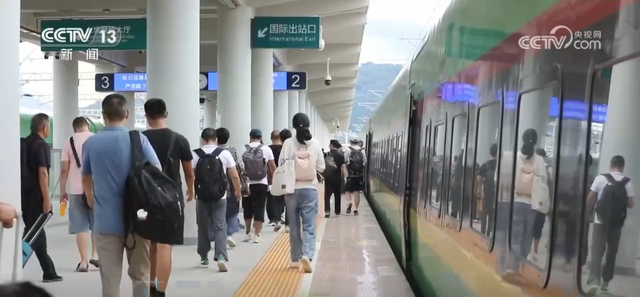 首次突破40亿人次！2024年全国铁路客运创新高