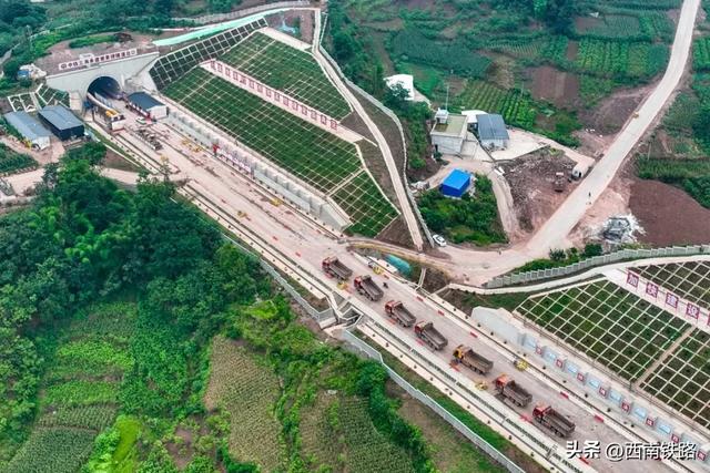 北上、南下、东出，4条设计时速350公里高铁最新进展