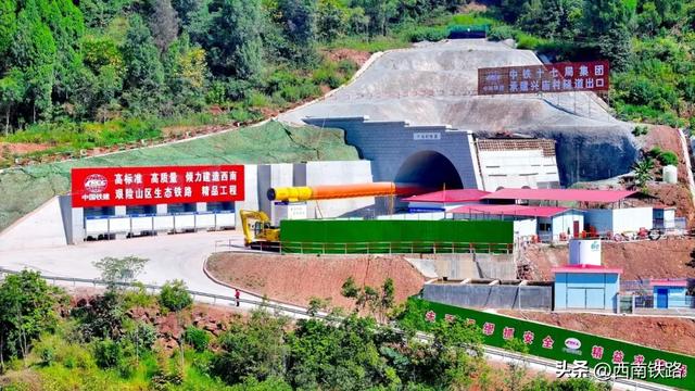 北上、南下、东出，4条设计时速350公里高铁最新进展