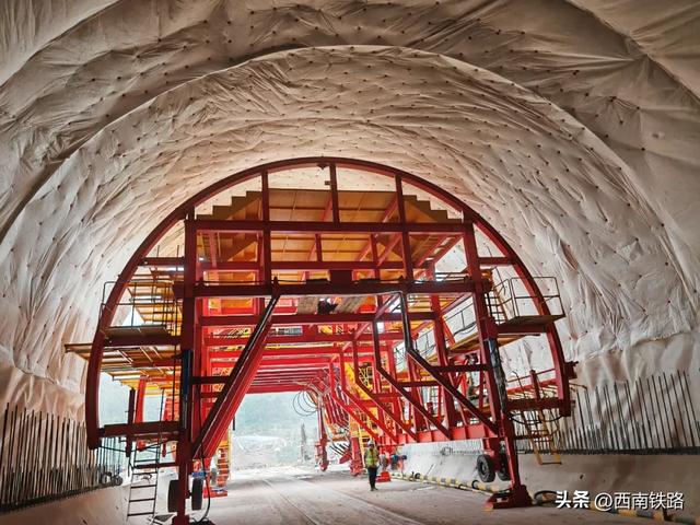 北上、南下、东出，4条设计时速350公里高铁最新进展