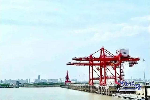 线路图上新！坐拥多多多条高铁，你猜这是哪里？