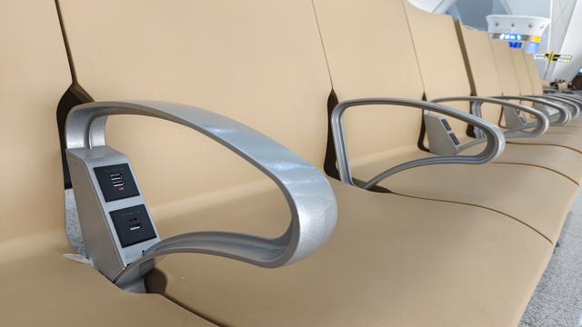 南昌打造全国性综合交通枢纽：十桥同架赣江，高铁“一城四站”