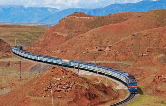 拖延了27年，普京松口！中吉乌铁路月底动工，中国得到想要结果