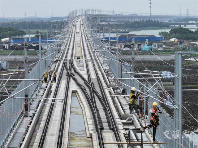 “沪苏湖”高铁高清美图来了，“包邮区”又添新动脉