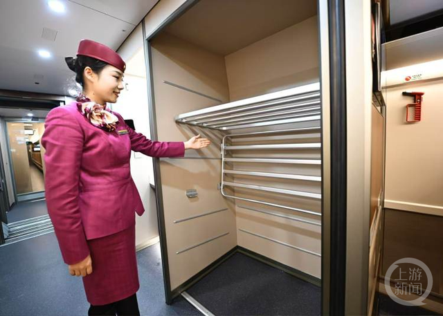 重庆地区首次配属！“升舱”的复兴号智能动车组相当巴适