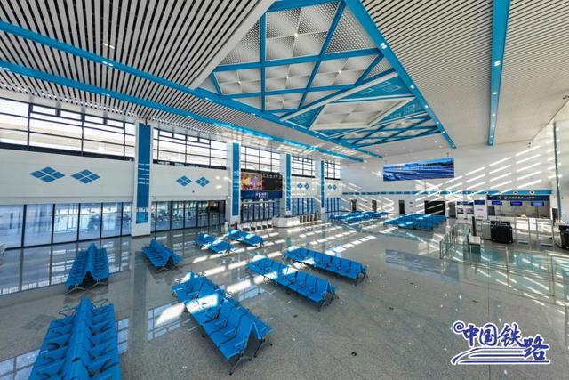 高铁新线即将开通！司机视角抢先看！