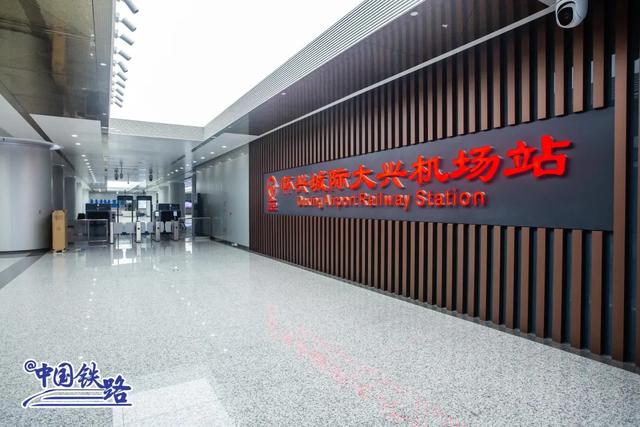 高铁新线即将开通！司机视角抢先看！