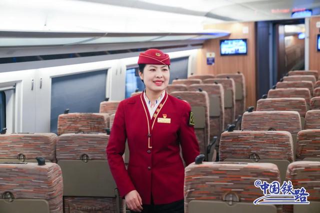 高铁新线即将开通！司机视角抢先看！