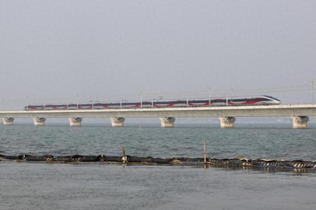 沪苏湖高铁开通！一次性贯通江浙沪 谁能从中受益