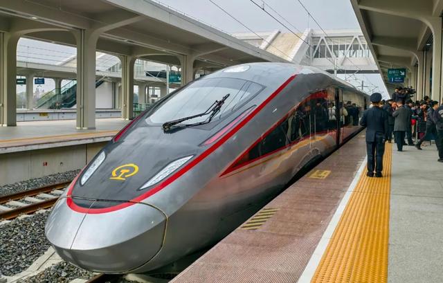 安徽南部去上海有“捷径”了！沪苏湖高铁正式开通