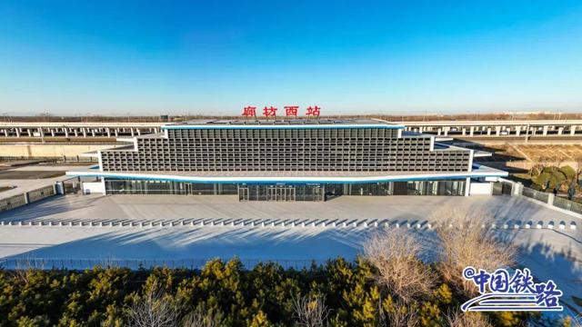 高铁新线即将开通！司机视角抢先看→