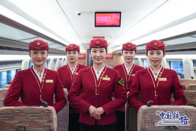 高铁新线即将开通！司机视角抢先看→