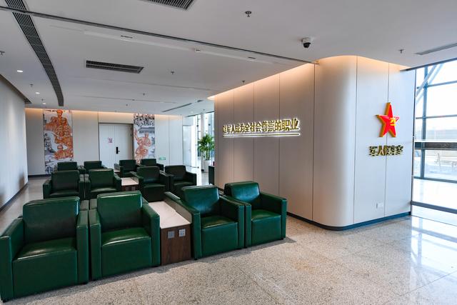 多图︱铁路上海南站精彩蝶变，即将迈入“高铁时代”