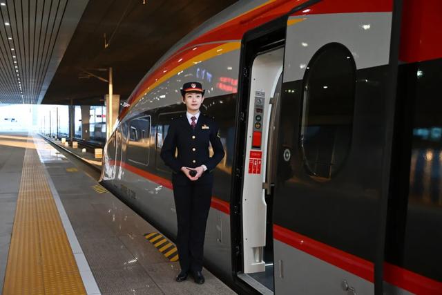 2024年最后一天，这条高铁开通！