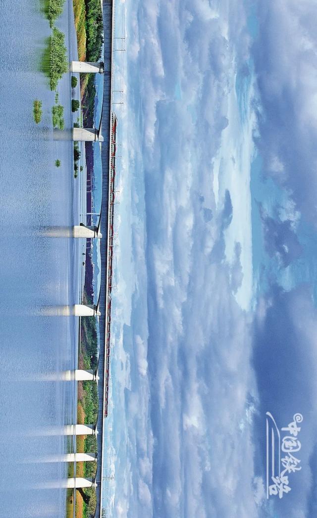 特辑｜跨越山河，中国4万公里高铁如何纵横延展？