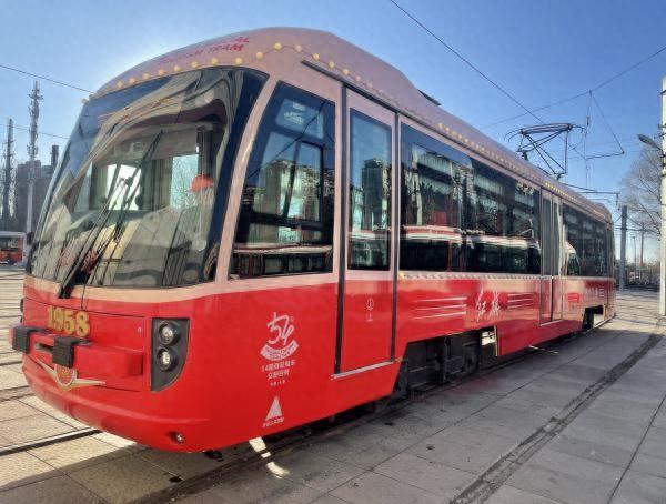 “大哥，二哥，三弟来了！”54路文旅专列又添新成员