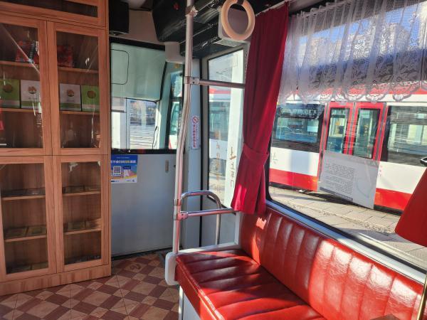 “大哥，二哥，三弟来了！”54路文旅专列又添新成员