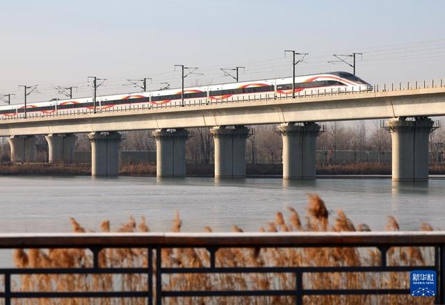 全国铁路1月5日起实行新的列车运行图