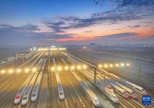 全国铁路1月5日起实行新的列车运行图